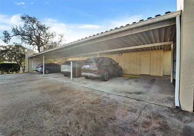 28th image of 8330 High Point Cir #6, Port Richey, FL 34668 | MLS# W7883163