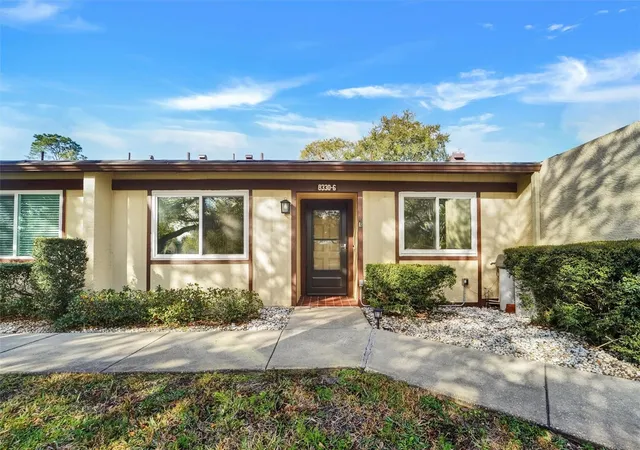 4th image of 8330 High Pt Cir, PORT RICHEY, FL 34668