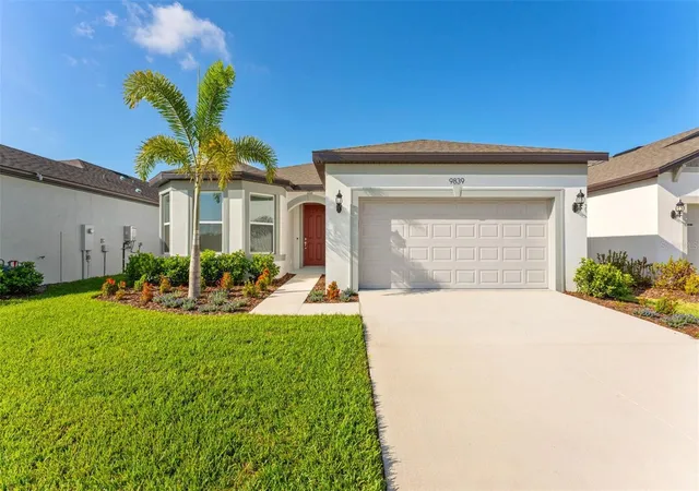 Homes for sale in Riverview, FL | 9839 Crescent Moon Dr, Riverview, FL 33578 | MLS# TB8477884