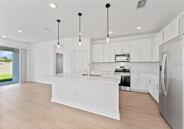 Homes for sale in Riverview, FL | 9839 Crescent Moon Dr, Riverview, FL 33578 | MLS# TB8477884