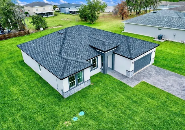 Photo 2 of Single family home for sale at 11591 Sw 59th Terrace, Ocala, FL 34476 | MLS# O6383738 | Listing updated on 2026-08-20