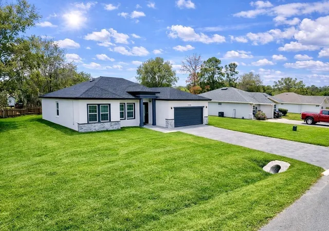 Photo 3 of Single family home for sale at 11591 Sw 59th Terrace, Ocala, FL 34476 | MLS# O6383738 | Listing updated on 2026-08-20