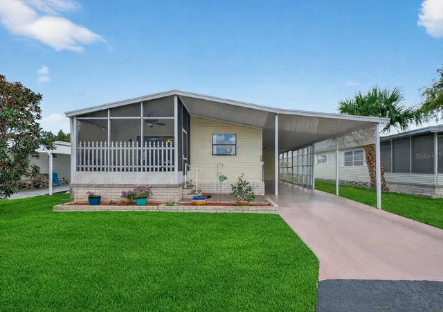 Manufactured home for sale at 7880 54th Avenue N #38, Saint Petersburg, FL 33709 | MLS# TB8477926