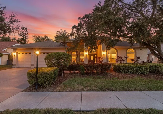 2nd image of 771 Weathersfield Dr, Dunedin, FL 34698 | MLS# TB8478005