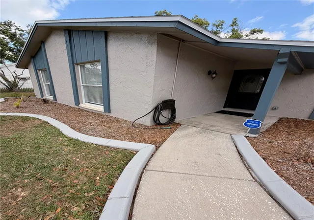 5th image of 1210 Lady Elaine Dr, Valrico, FL 33594 | MLS# TB8478008