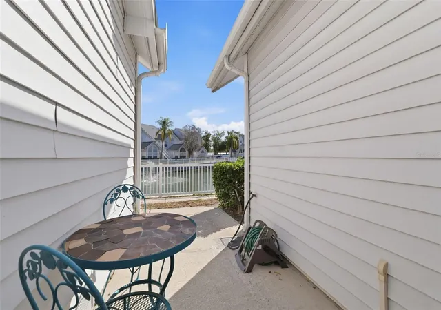 Listing Photo 4 - Condo for sale in building located at 12245 Armenia Gables Cir, TAMPA, FL 33612 - Unit #12245