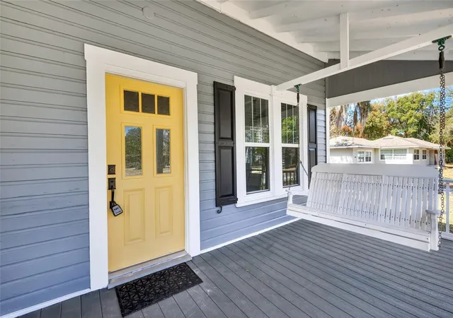 5th image of 92 S Trowell Ave, Umatilla, FL 32784 | MLS# G5108468