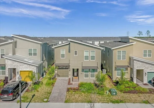 2nd image of 9039 Play Through Dr, Davenport, FL 33896 | MLS# O6383875