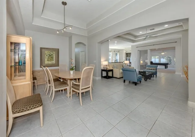 Photo 2 of Single family home for sale at 111 Wayforest Dr, Venice, FL 34292 | MLS# N6143046 | Listing updated on 2026-10-06