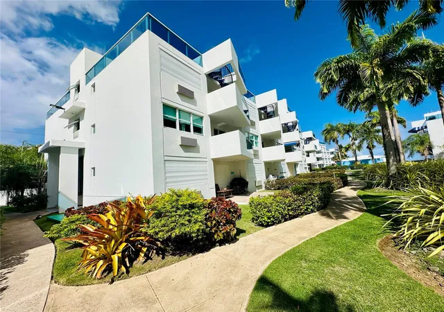 Photo 4 of Condo for sale at Cond Costamar Beach Village #CO-203, Loiza, PR 00772 | MLS# PR9119392 | Listing updated on 2026-09-14