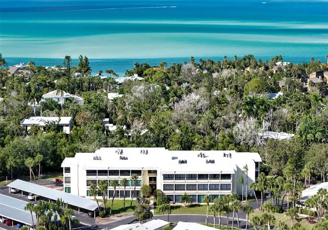 Photo 3 of Condo for sale at 225 Hourglass Way #106, Sarasota, FL 34242 | MLS# A4683200 | Listing updated on 2026-09-12