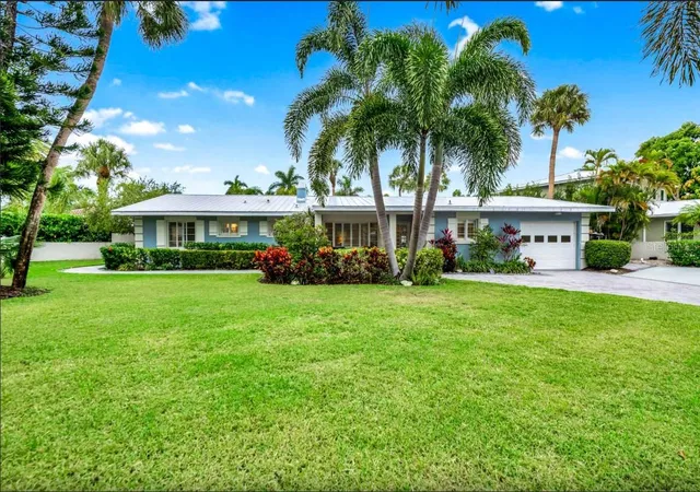 1st image of 301 Jackson Dr, Sarasota, FL 34236 | MLS# A4683209