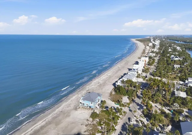 4th image of 221 N Gulf Blvd #A, Placida, FL 33946 | MLS# D6146245