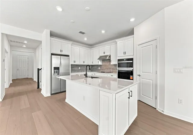 Photo 2 of Single family home for sale at 9928 Johnson Oaks Glen, Parrish, FL 34219 | MLS# TB8478243 | Listing updated on 2026-10-28