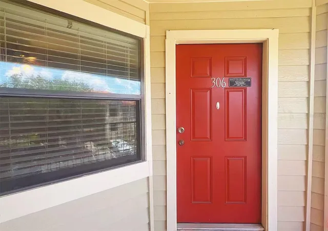 2nd image of 3008 Parkway Blvd #306, Kissimmee, FL 34747 | MLS# O6383991