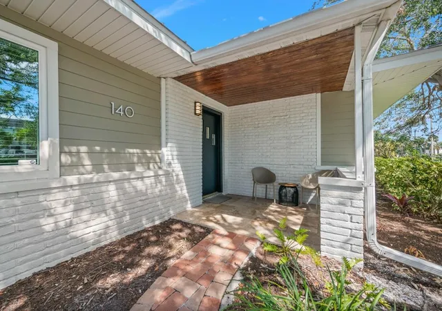 3rd image of 140 S Blvd Of The Presidents, Sarasota, FL 34236 | MLS# A4683280