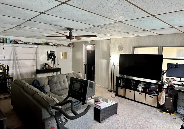 Photo 3 of Single family home for sale at 424 W Hogle Ave, Deland, FL 32720 | MLS# V4947458 | Listing updated on 2026-10-09