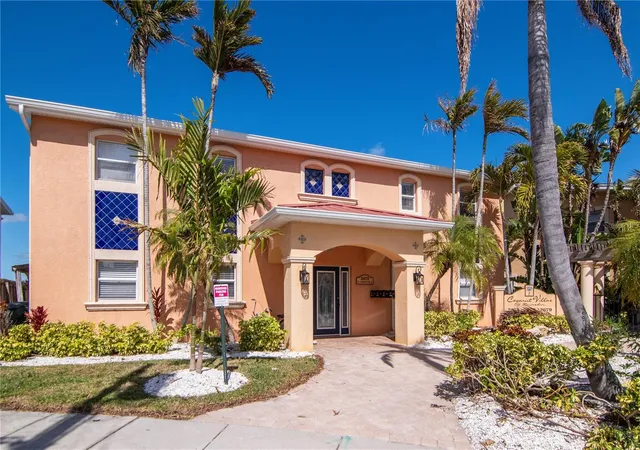2nd image of 2675 St Josephs Dr E #B, Dunedin, FL 34698 | MLS# TB8478353