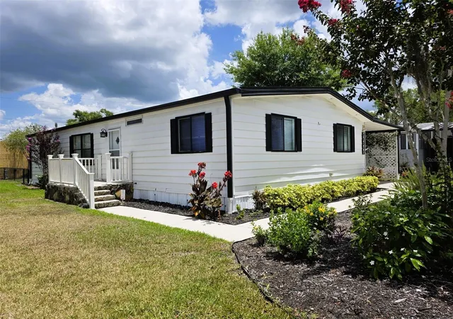 Homes for sale in Lutz, FL | 21052 Little Magens Loop, Lutz, FL 33558 | MLS# W7883203