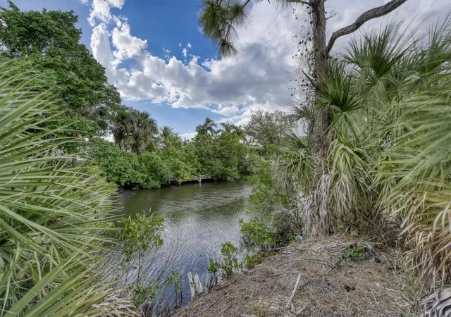 Photo 4 of Land for sale at 3015 Banyan Way, Punta Gorda, FL 33950 | MLS# C7522265 | Listing updated on 2026-07-18