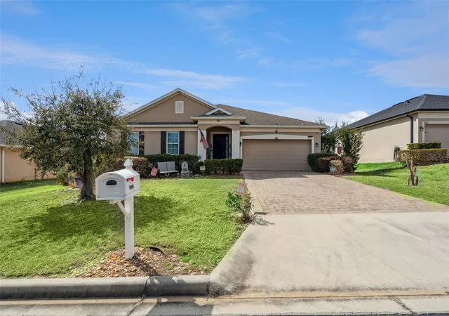 Photo 4 of Sale Pending at 9889 Lenox St, Clermont, FL 34711 | MLS# O6384180 | Listing updated on 2026-07-21