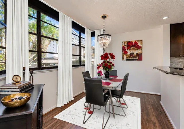 3rd image of 602 Lime Ave #203, Clearwater, FL 33756 | MLS# TB8478498
