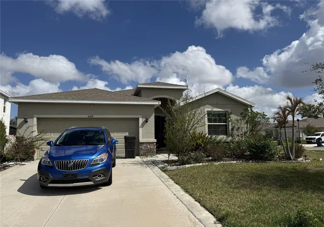 Photo 2 of Single family home for sale at 16418 Woodside Glen, Parrish, FL 34219 | MLS# O6384235 | Listing updated on 2026-10-20