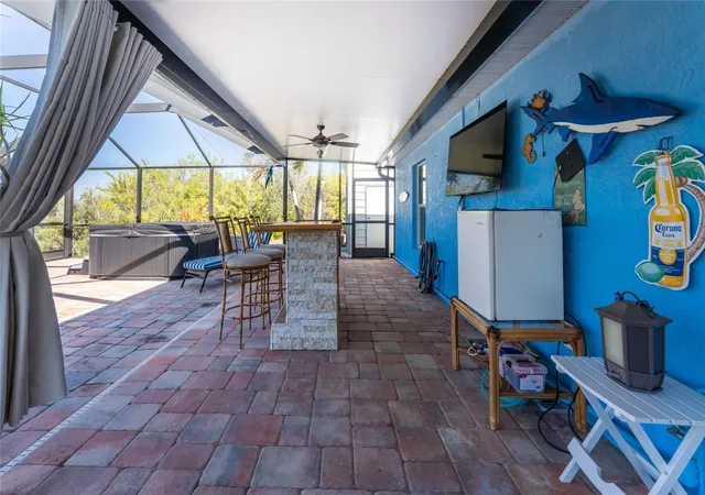 4th image of 9300 Miami Cir, Port Charlotte, FL 33981 | MLS# D6146255