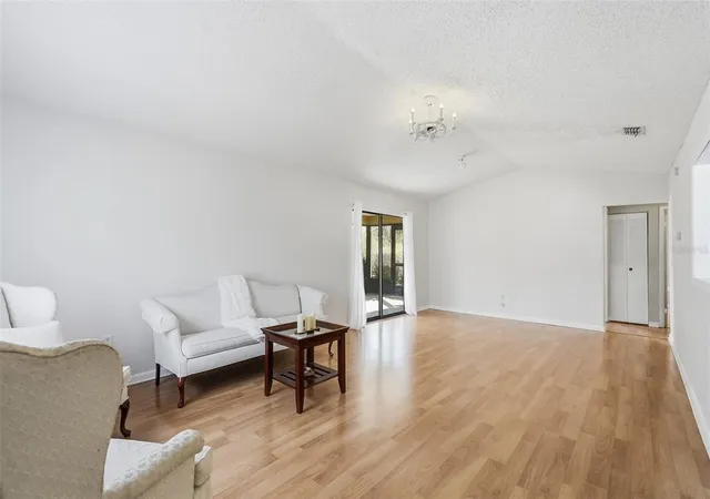 3rd image of 21174 Sw Peach Blossom St, Dunnellon, FL 34431 | MLS# W7883218