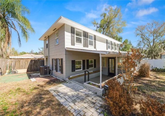 Photo 3 of Single family home for sale at 961 Drexel Ave NE, Winter Haven, FL 33881 | MLS# L4959592 | Listing updated on 2026-09-13