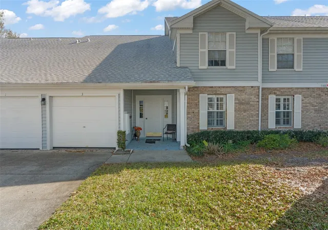 2nd image of 5300 Dover Village Ln #4, Orlando, FL 32812 | MLS# O6384292