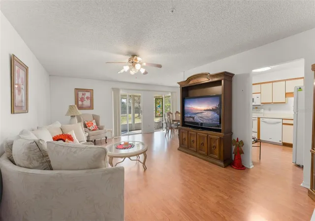 2nd image of 5300 Dover Vlg Ln, Orlando, FL 32812
