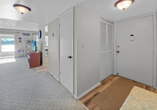4th image of 527 Midway Dr, OCALA, FL 34472