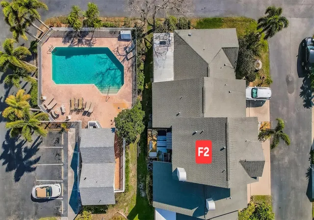 Photo 3 of Townhouse for sale at 11722 Currie Ln #F2, Largo, FL 33774 | MLS# TB8478633 | Listing updated on 2026-09-07