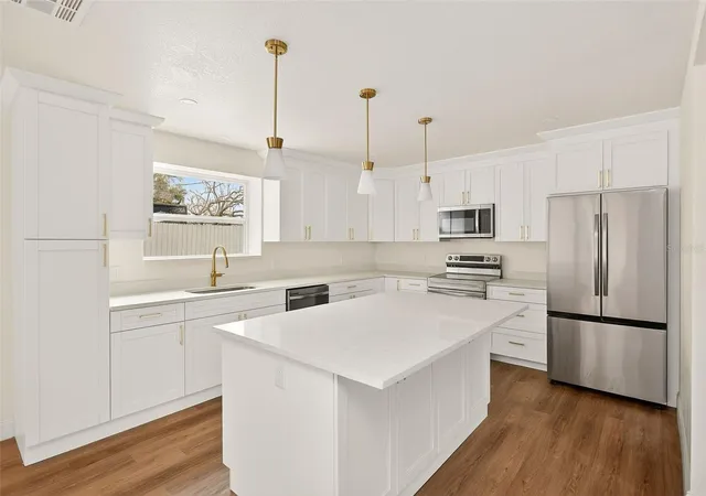 3rd image of 2171 Beecher Rd, Clearwater, FL 33763 | MLS# TB8478641