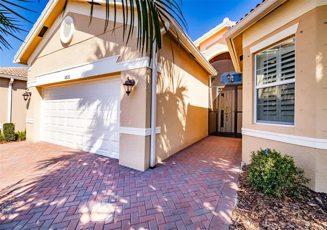 3rd image of 4822 Grand Banks Dr, Wimauma, FL 33598 | MLS# TB8478643