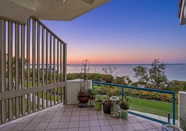 2nd image of 380 Gulf Of Mexico Dr, Bradenton Beach, FL 34217
