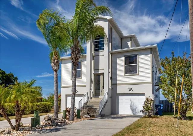 Homes for sale in Hernando Beach, FL | 5100 Cedarbrook Ln, Hernando Beach, FL 34607 | MLS# W7883230