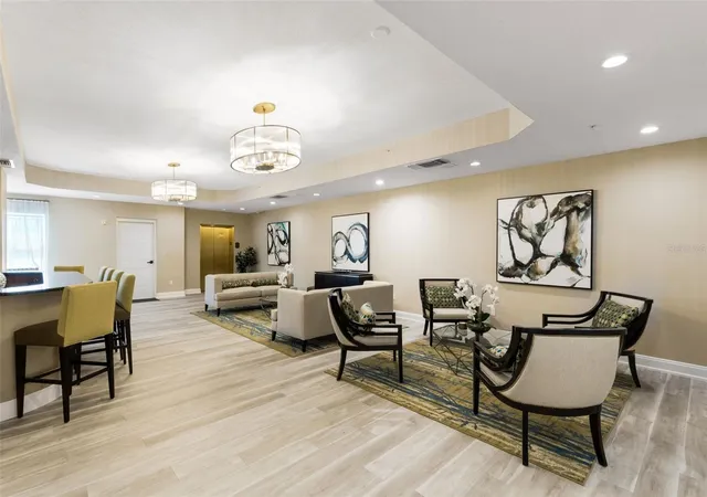 4th image of 505 S Orange Ave, Sarasota, FL 34236