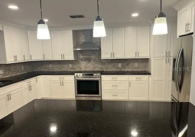 2nd image of 8002 Se 62nd Loop, Ocala, FL 34472 | MLS# OM719297