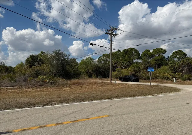 Homes for sale in Lehigh Acres, FL | 522 Columbus Blvd S, Lehigh Acres, FL 33974 | MLS# TB8478763