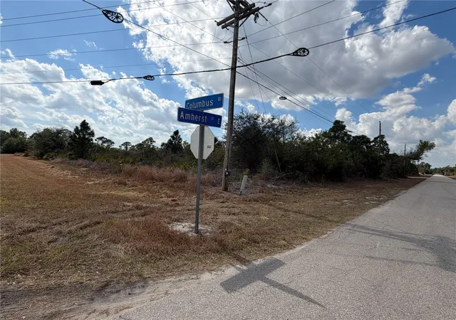 Homes for sale in Lehigh Acres, FL | 522 Columbus Blvd S, Lehigh Acres, FL 33974 | MLS# TB8478763
