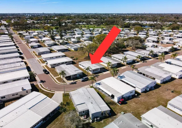Photo 2 of Sale Pending at 1100 Belcher Rd S #561, Largo, FL 33771 | MLS# S5144304 | Listing updated on 2026-09-27