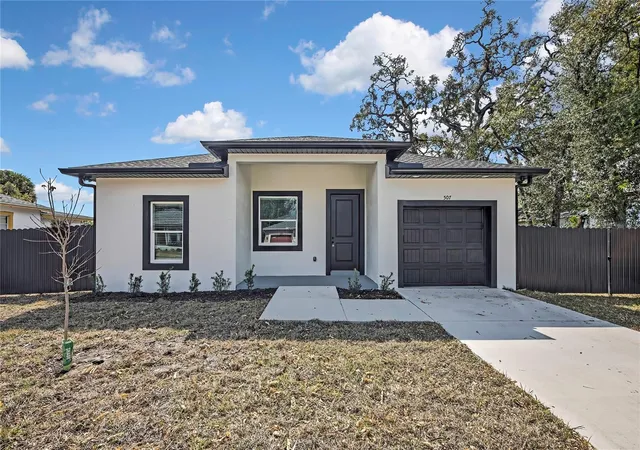 2nd image of 507 E Baker, Tampa, FL 33603 | MLS# TB8478793