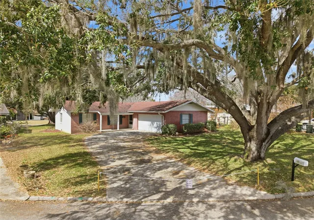 Photo 1 of Single family home for sale at 530 Mar Nan Mar Pl, Clermont, FL 34711 | MLS# G5108561 | Listing updated on 2026-08-21