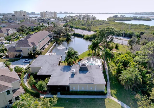 Photo 63 of Townhouse for sale at 11273 Kapok Grand Cir, Saint Petersburg, FL 33708 | MLS# TB8478866 | Listing updated on 2026-09-12