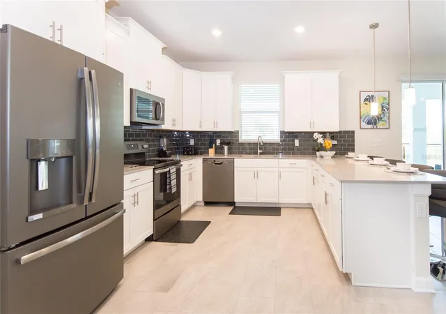 Photo 3 of Single family home for sale at 8847 Interlocking Ct, Davenport, FL 33896 | MLS# O6384488 | Listing updated on 2026-10-02