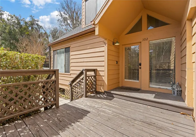 1st image of 1621 Ne 2nd St #302, Ocala, FL 34470 | MLS# G5108578