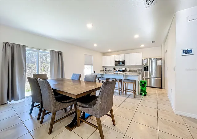 Photo 3 of Single family home for sale at 3196 Blue Crab Dr, Tavares, FL 32778 | MLS# O6384528 | Listing updated on 2026-06-01