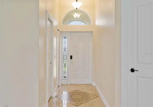 Photo 3 of Single family home for sale at 1900 Colleen St, Sarasota, FL 34231 | MLS# R4910744 | Listing updated on 2026-08-26